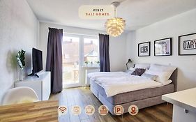 Apt Wahnfried No2 - sehr zentrales, ruhiges Cityapartment mit Balkon, Küche, Duschbad&Parkplatz